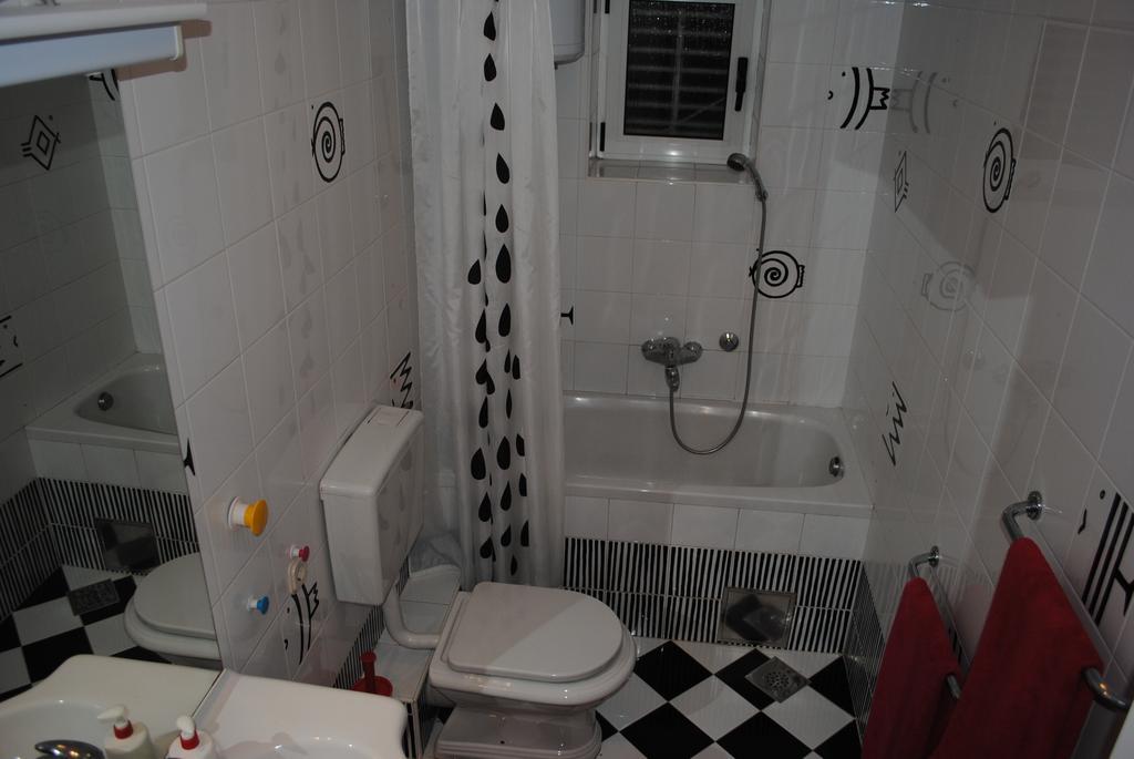 Apartment Optimist Makarska Quarto foto